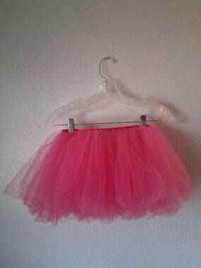 Tutu Childrens size M (6-8) pink skirt